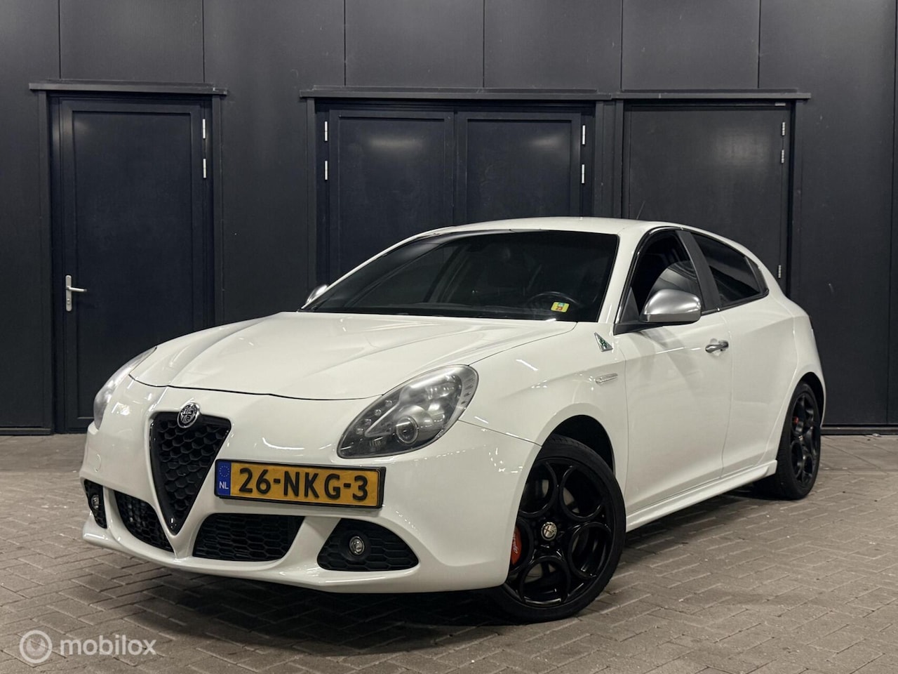 Alfa Romeo Giulietta - 1.7 TBi QV stage 2+ beurt+apk|NAP - AutoWereld.nl