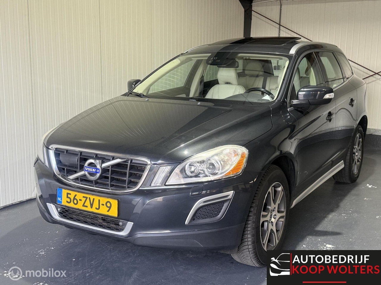 Volvo XC60 - 2.0 T5 Inscription Pano Xenon Blis - AutoWereld.nl