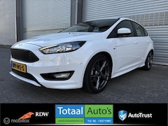 Ford Focus - 1.0 ST-Line*NEDERLANDS*CRUISE*NAV*P-SENS V+A