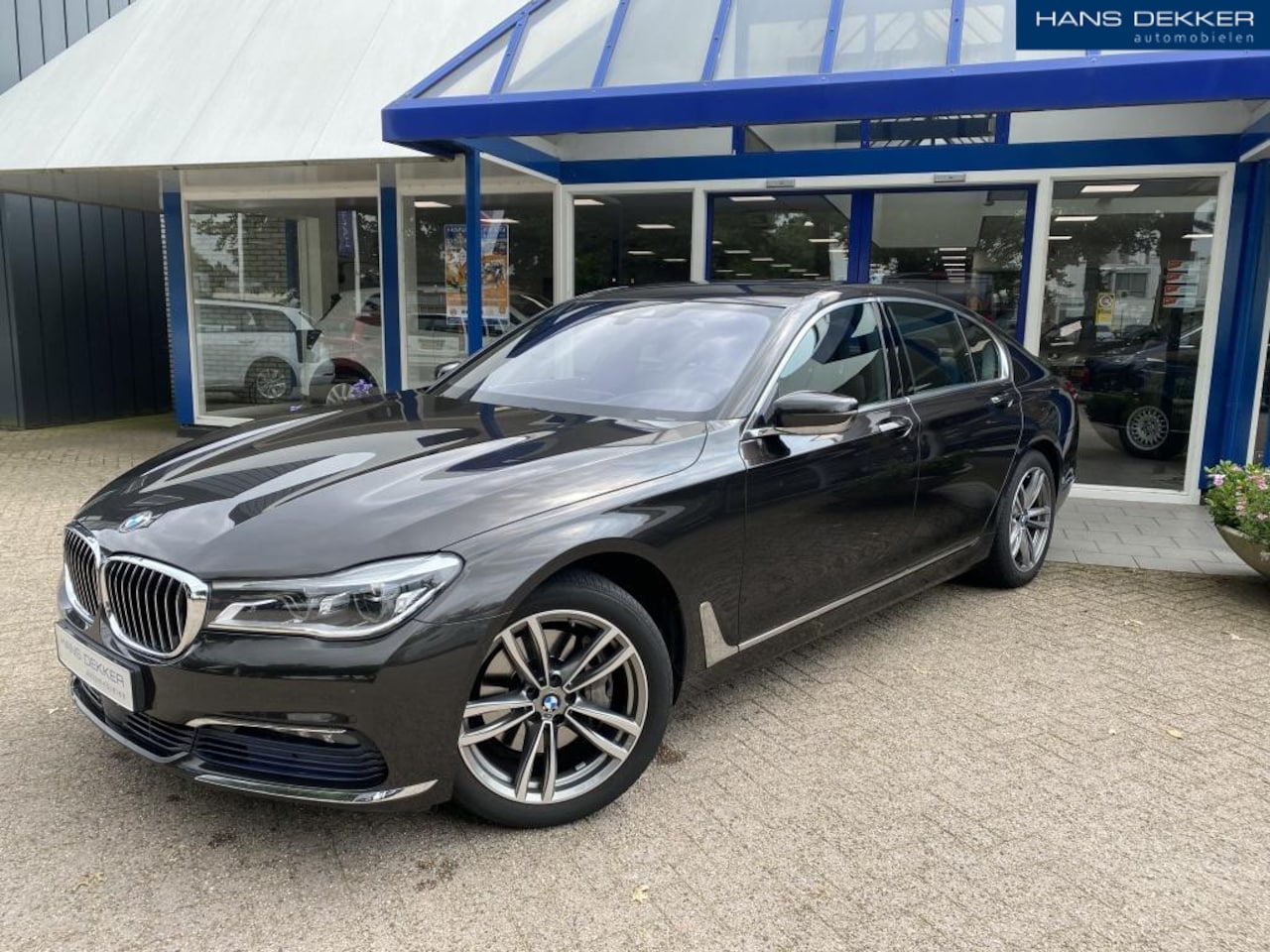 BMW 7-serie - 730d xDrive High Executive automaat/navigatie/led verlichting - AutoWereld.nl