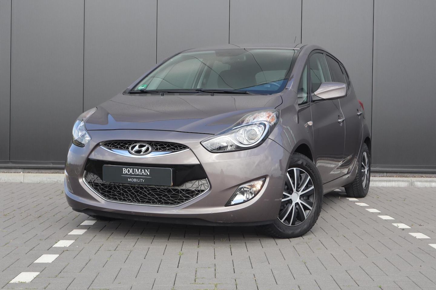 Hyundai ix20 - 1.6i i-Vision 1.6i i-Vision, AUTOMAAT, CLIMATE, PDC, CRUISE - AutoWereld.nl