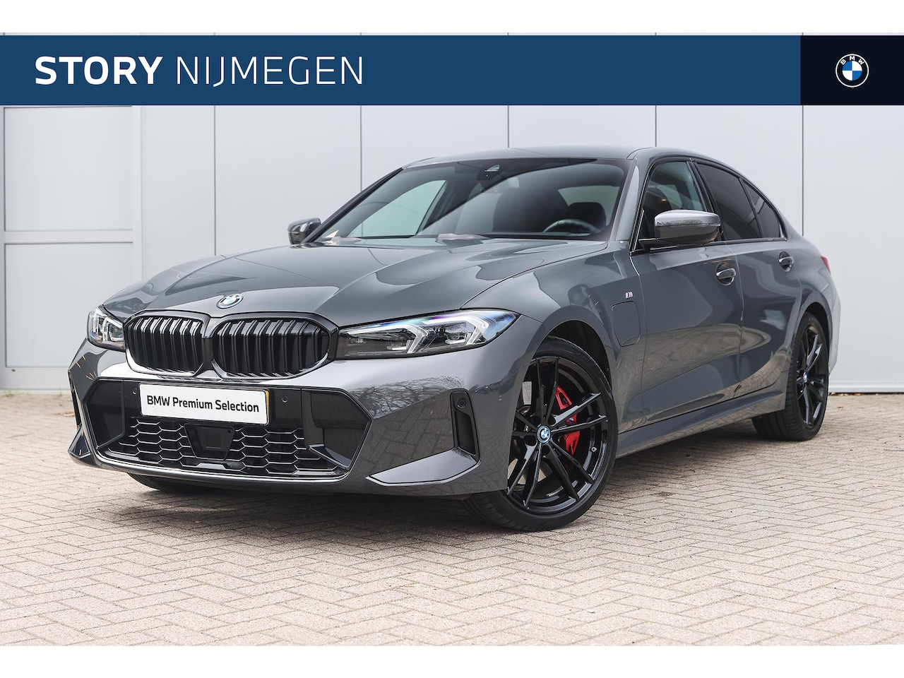 BMW 3-serie - 320e M Sport Automaat / Trekhaak / Sportstoelen / Comfort Access / Achteruitrijcamera / Ad - AutoWereld.nl