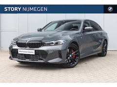 BMW 3-serie - 320e M Sport Automaat / Trekhaak / Sportstoelen / Comfort Access / Achteruitrijcamera / Ad
