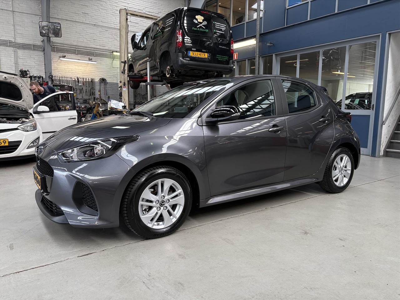 Mazda 2 Hybrid - 1.5 116pk 6AT Agile | Apple carplay / Andoid auto | Climate control | Stoelverwarming | Ca - AutoWereld.nl