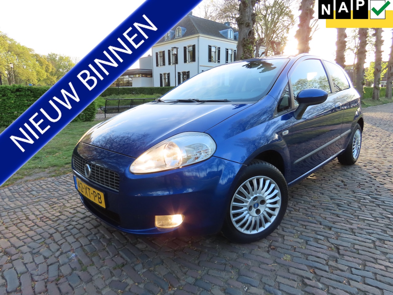 Fiat Grande Punto - 1.4 Dynamic Airco Cruisecontrol Stuurbekrachtiging - AutoWereld.nl