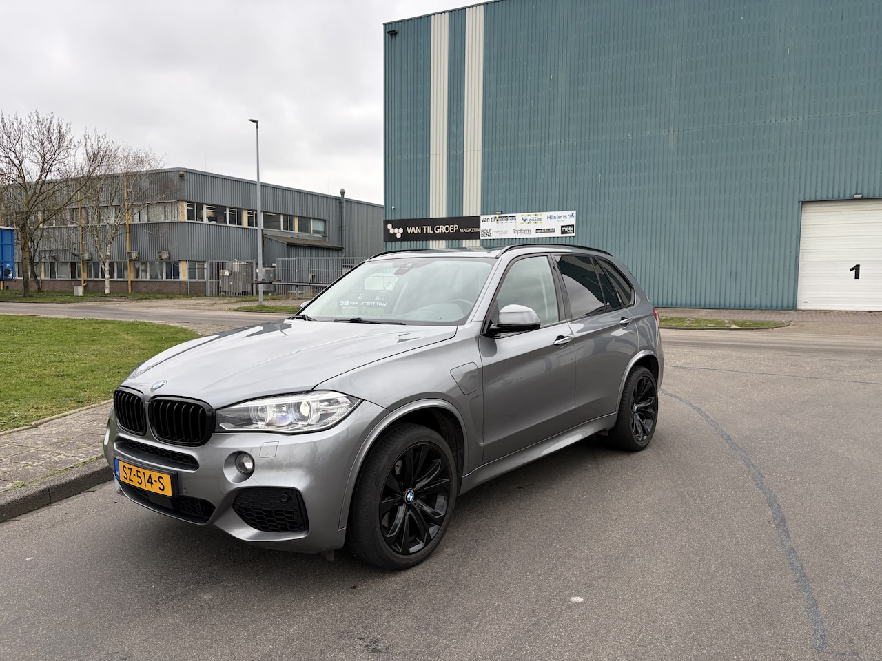 BMW X5 - xDrive40e High Executive Automaat 250 PK. M-Pakket !!! - AutoWereld.nl
