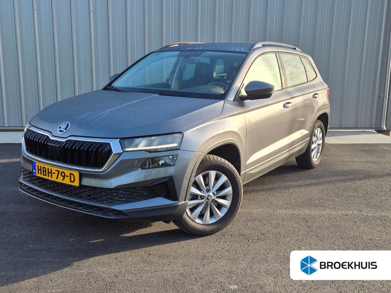 Skoda Karoq - 1.5 TSI ACT Business Edition 150 Pk DSG/AUTO | Achteruitrijcamera | Cruise control | NAvig - AutoWereld.nl