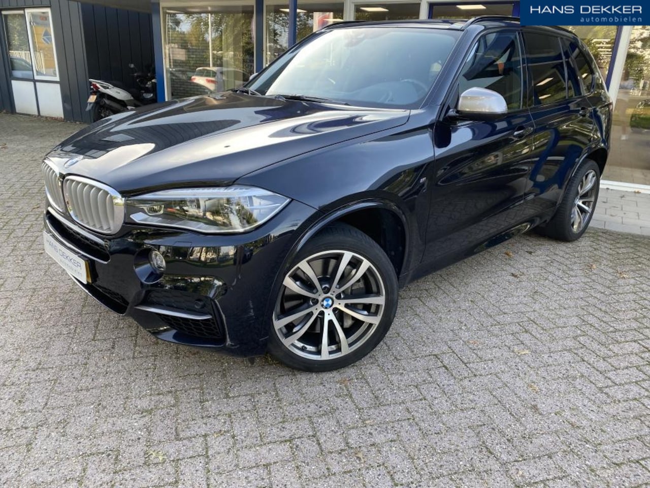 BMW X5 M50D