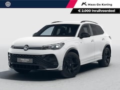 Volkswagen Tiguan - R-Line 1.5 eHybrid 204 PK 6 versn. DSG · Voorstoelen verwarmbaar · Sfeerverlichting ·