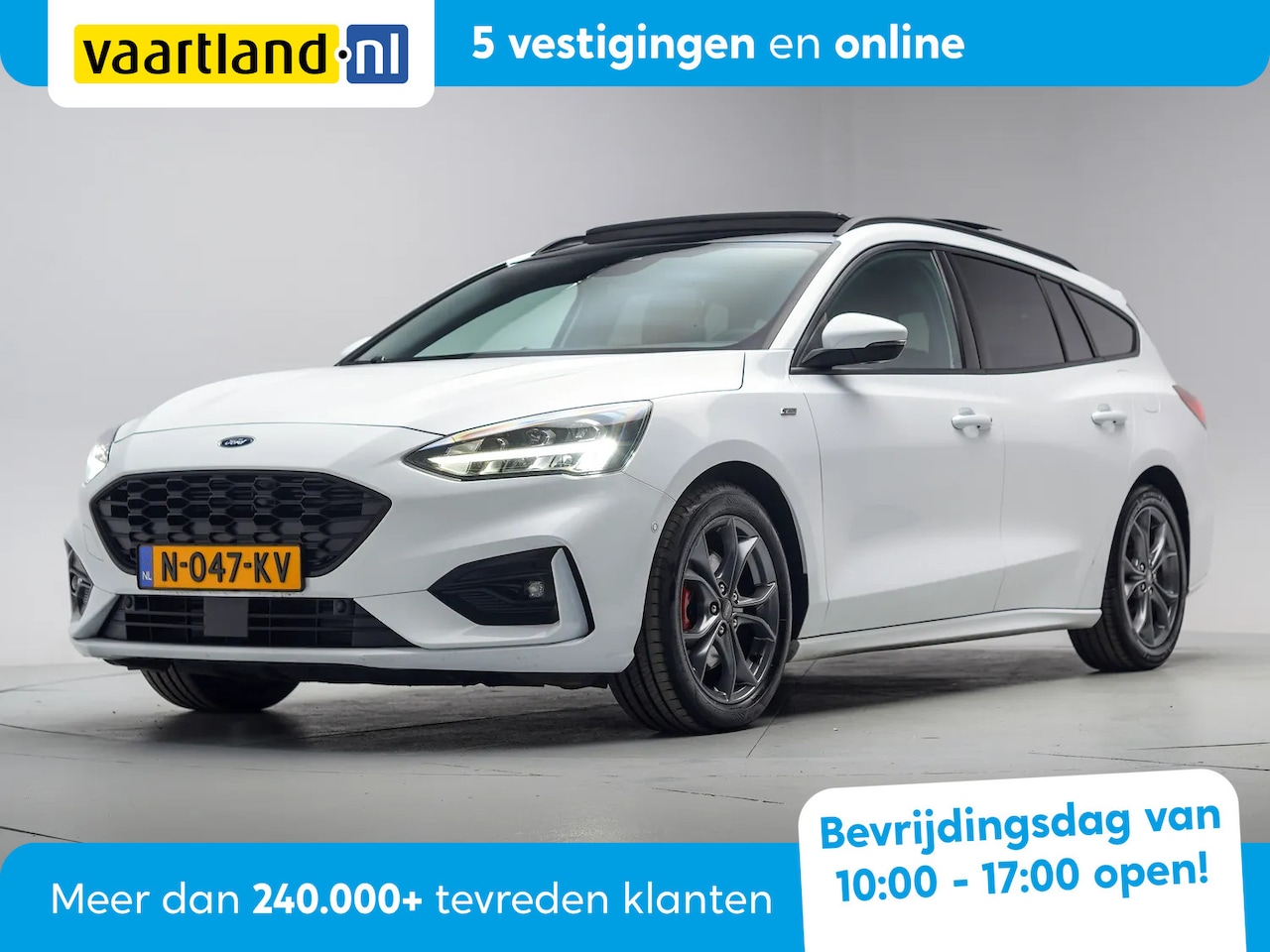 Ford Focus Wagon - 1.5 EcoBoost 150pk ST Line X Business Aut. [ Panorama Navi Winterpack Digi-dash ] - AutoWereld.nl
