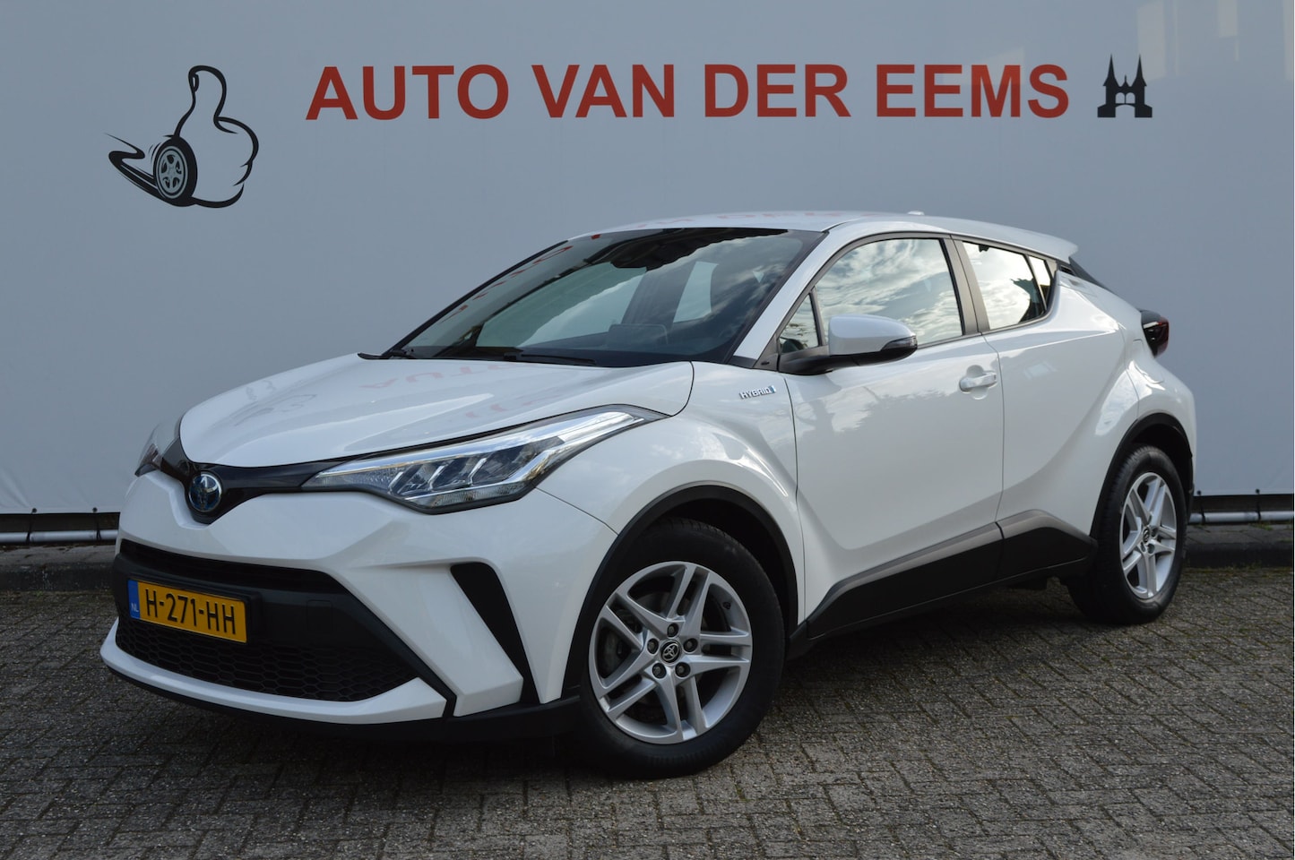 Toyota C-HR - 1.8 Hybrid Active NL-Auto / Apple,android / Led verl. / Clima / 67000KM - AutoWereld.nl