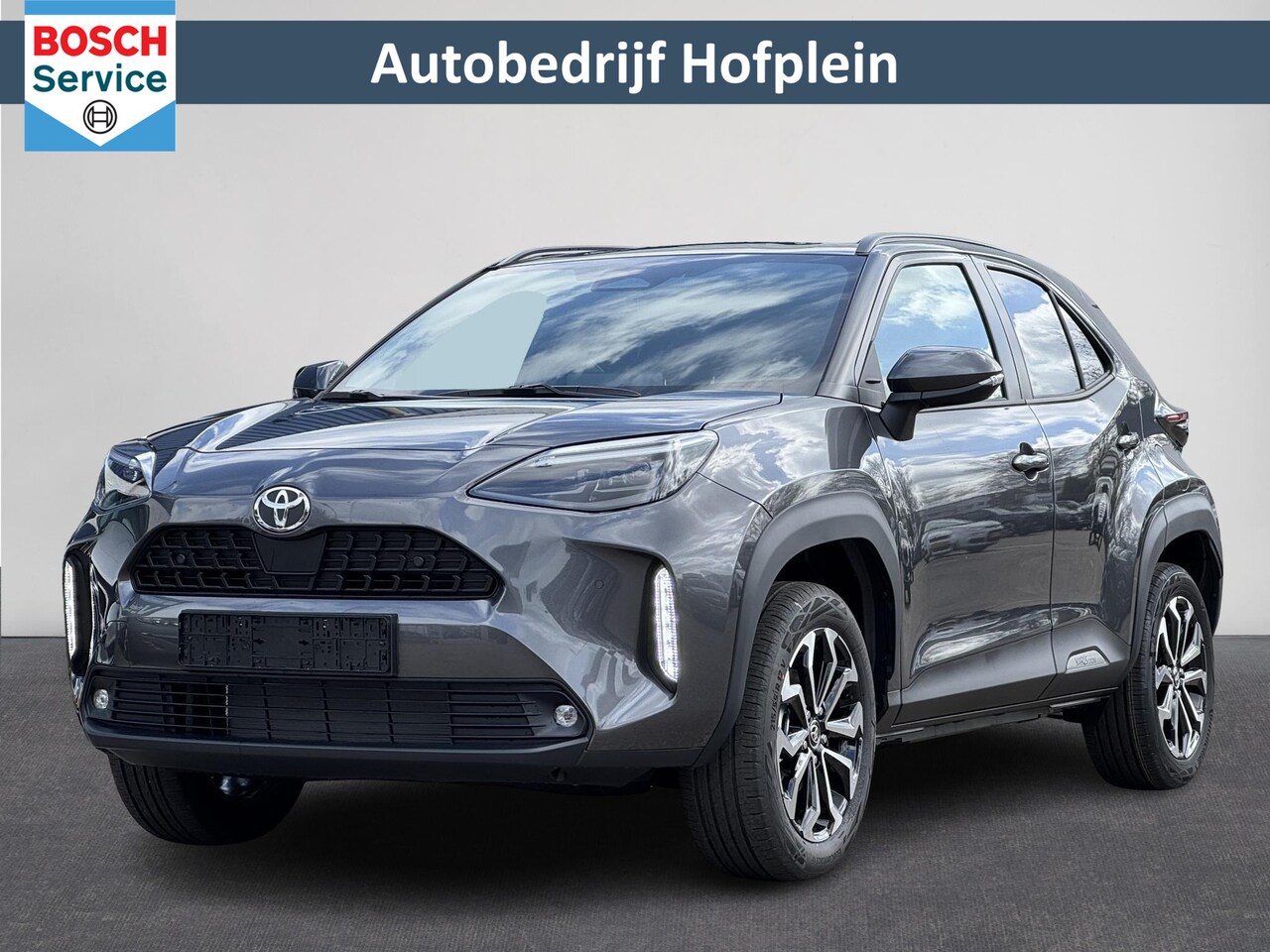 Toyota Yaris Cross - 1.5 Hybrid 130pk Automaat Dynamic | NIEUW !| LED Verlichting | LM-Velgen |  Car play | | C - AutoWereld.nl