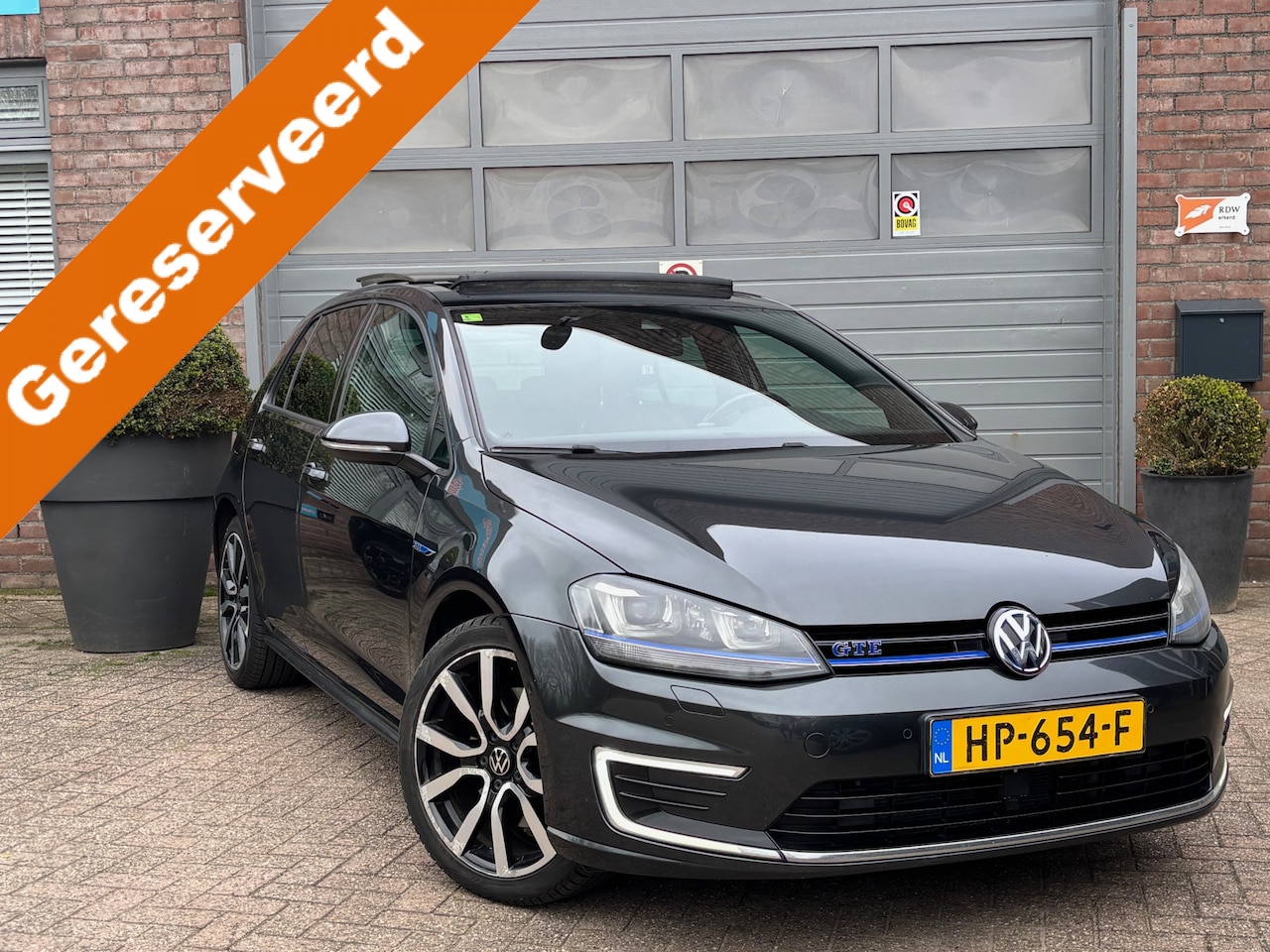 Volkswagen Golf - 1.4 TSI GTE GERESERVEERD!! - AutoWereld.nl