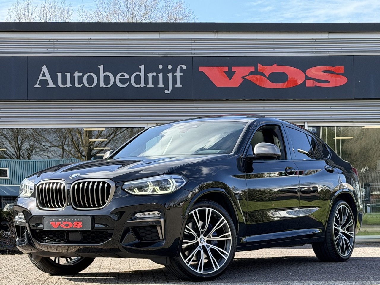 BMW X4 - M40i High Executive | Panodak | HUD | 360 Camera | Vol opties! - AutoWereld.nl
