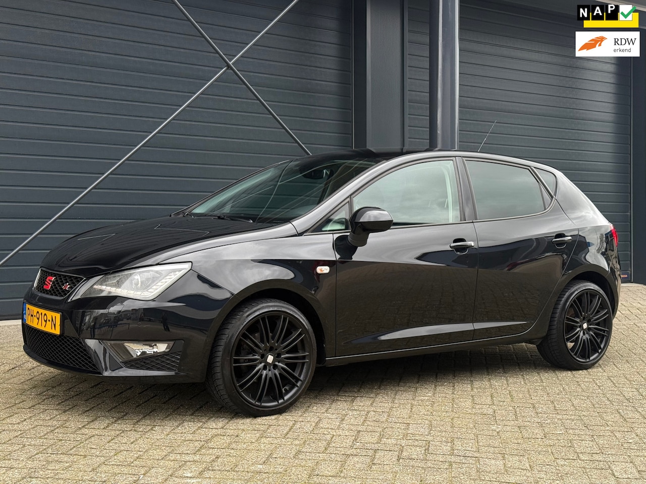 SEAT Ibiza - 1.0 EcoTSI FR Connect 1.0 EcoTSI FR Connect, Stoelverw., Climate, Cruise, PDC V+A - AutoWereld.nl