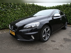 Volvo V40 - 1.6 T4 R-Design. Origineel Nederlandse auto met NAP