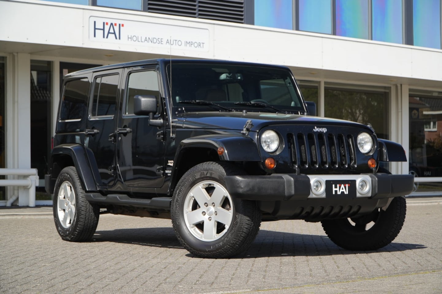 Jeep Wrangler Unlimited - 3.6 V6 Automaat Sahara I hardtop I 18 inch - AutoWereld.nl