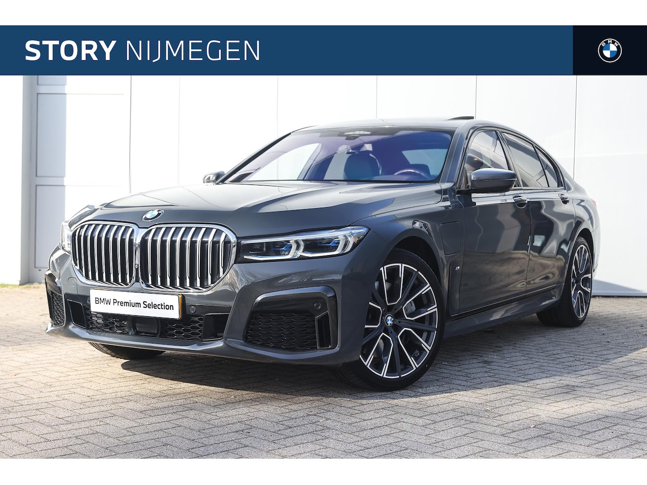 BMW 7-serie - 745e High Executive M Sport Automaat / Schuif-kanteldak / Comfortstoelen / Comfort Access - AutoWereld.nl
