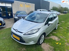 Ford Fiesta - 1.25 Limited carplay en achteruitrijcamera