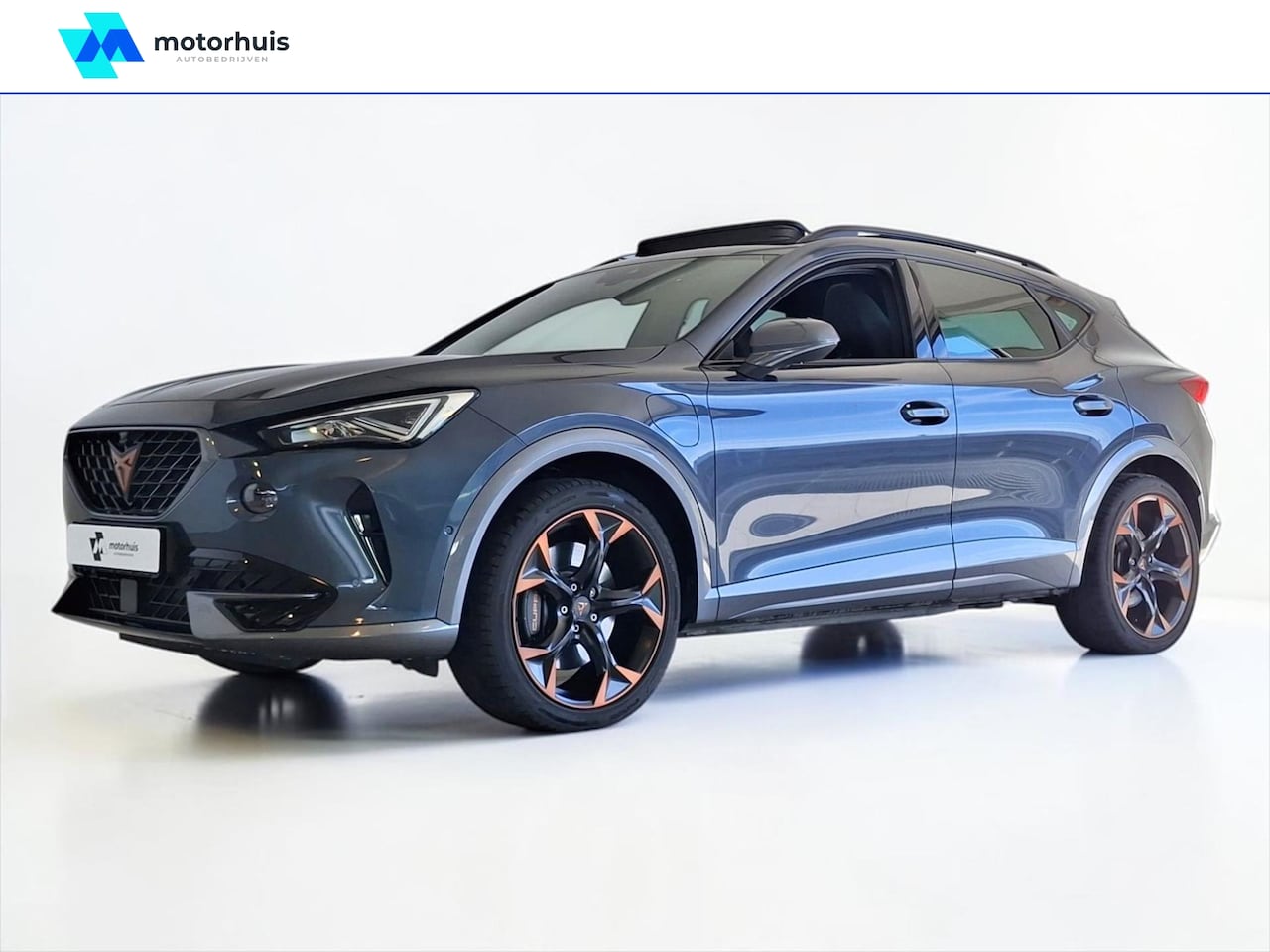 CUPRA Formentor - 1.4 e-Hybrid 245pk Copper Edition AUTOMAAT MEMORY LED PANO WINTERPACK CAMERA - AutoWereld.nl