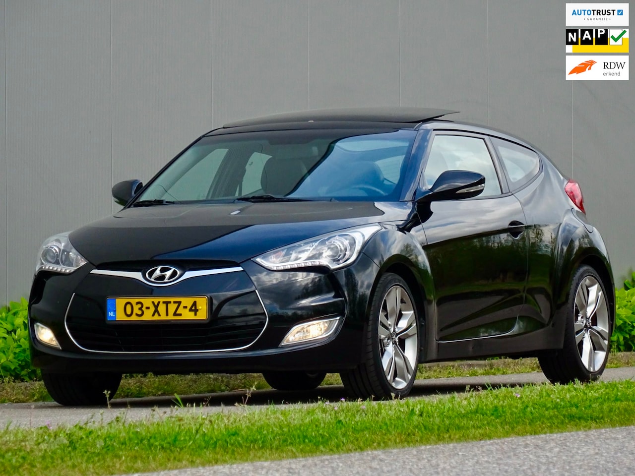 Hyundai Veloster - 1.6 GDI i-Catcher SPORT | PANNO | Leer | NL | - AutoWereld.nl