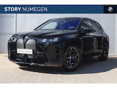 BMW iX - xDrive60 M Sport / Panaromadak / Comfort Access / Stoelventilatie / Adaptieve LED / Harman