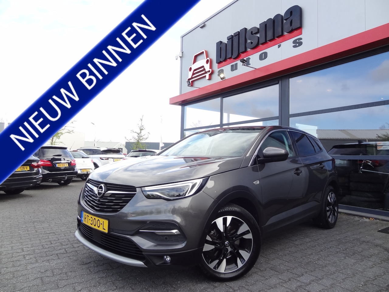Opel Grandland X - | 1.2 Turbo Innovation | NL-AUTO | PANODAK | NAVI | LEDER | STOELVERWARMING - AutoWereld.nl