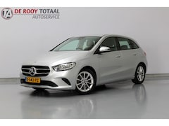 Mercedes-Benz B-klasse - 180 Launch Edition Premium Plus 136PK, RIJKLAAR | HALF LEER | NAVIGATIE | AUTOMAAT | STOEL