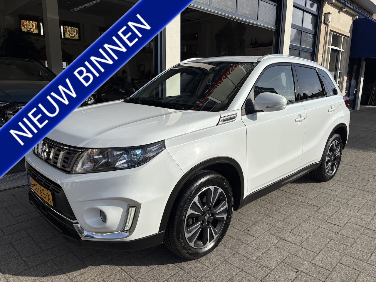 Suzuki Vitara - 1.4 Boosterjet AllGrip Stijl 4WD/DEALER ONDERHOUDEN/TOPSTAAT - AutoWereld.nl