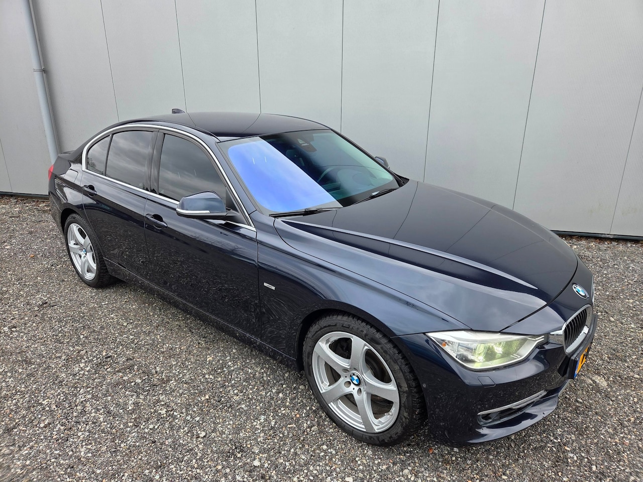BMW 3-serie - 328i High Executive Luxury | HUD | Stoelverw. | Camera - AutoWereld.nl