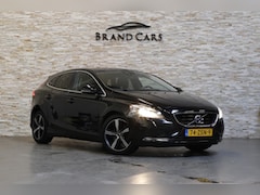 Volvo V40 - 1.6 T3 Momentum | Camera | Navi | Keyless | 17" LMV