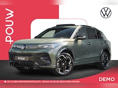 Volkswagen Tiguan - 1.5 eHybrid 204pk R-Line Edition | Panoramadak | Trekhaak Wegklapbaar | 20" Velgen
