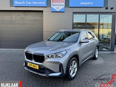 BMW X1 - sDrive18i NAVI | DAB | APPLE | CAMERA | 18"