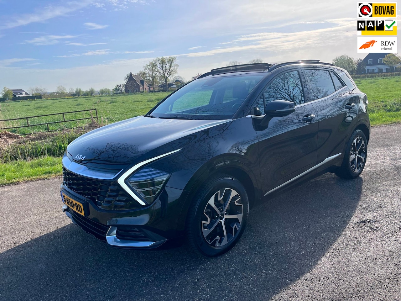 Kia Sportage - 1.6 T-GDi Hybrid DynamicPlusLine 1.6 T-GDi Hybrid DynamicPlusLine,Pano, trekhaak 1e eig. - AutoWereld.nl