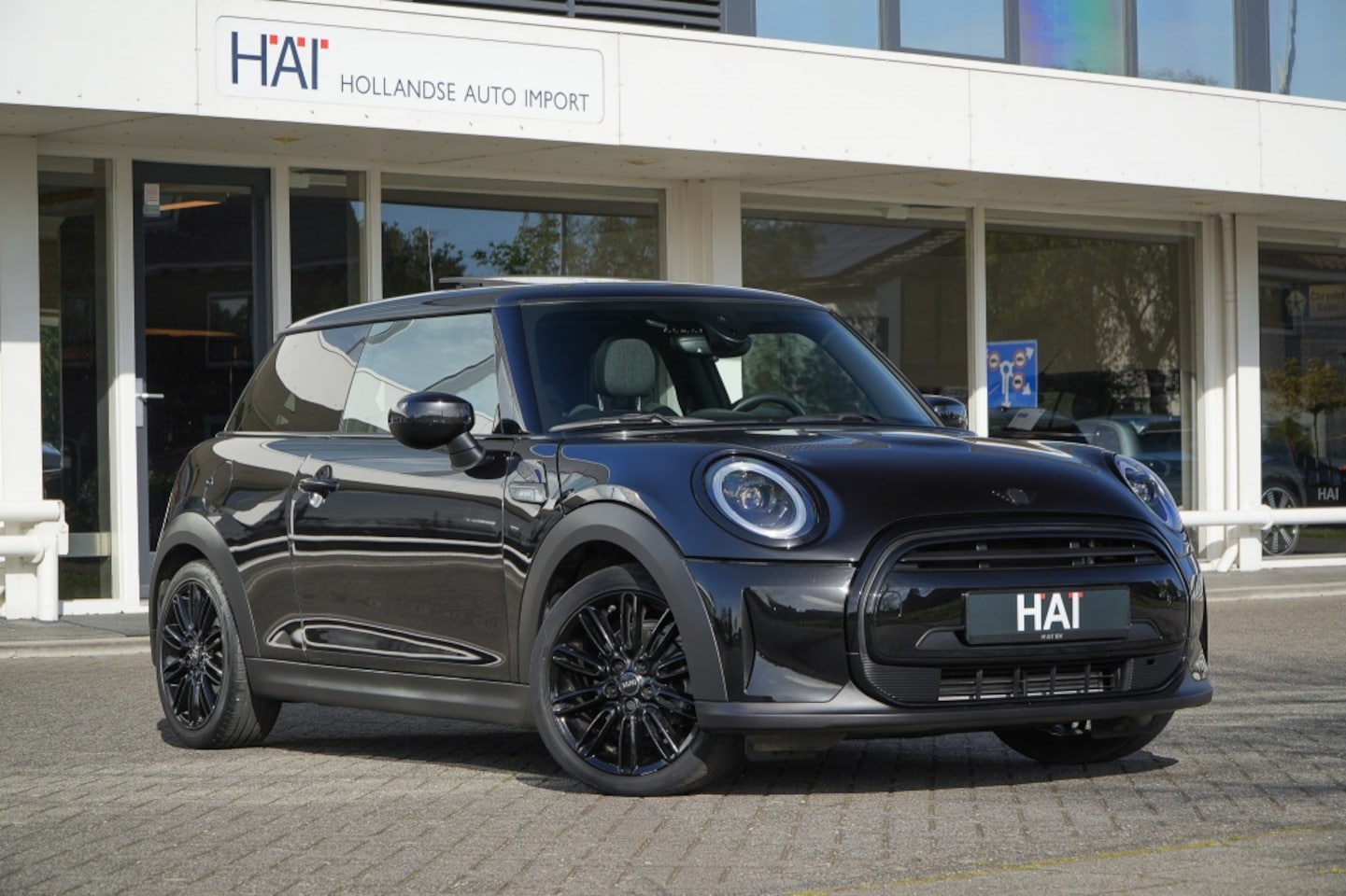 MINI Cooper - Mini 1.5 Camden I Automaat I Pano I Camera - AutoWereld.nl