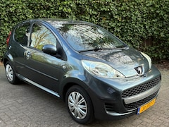 Peugeot 107 - 1.0-12V Sublime