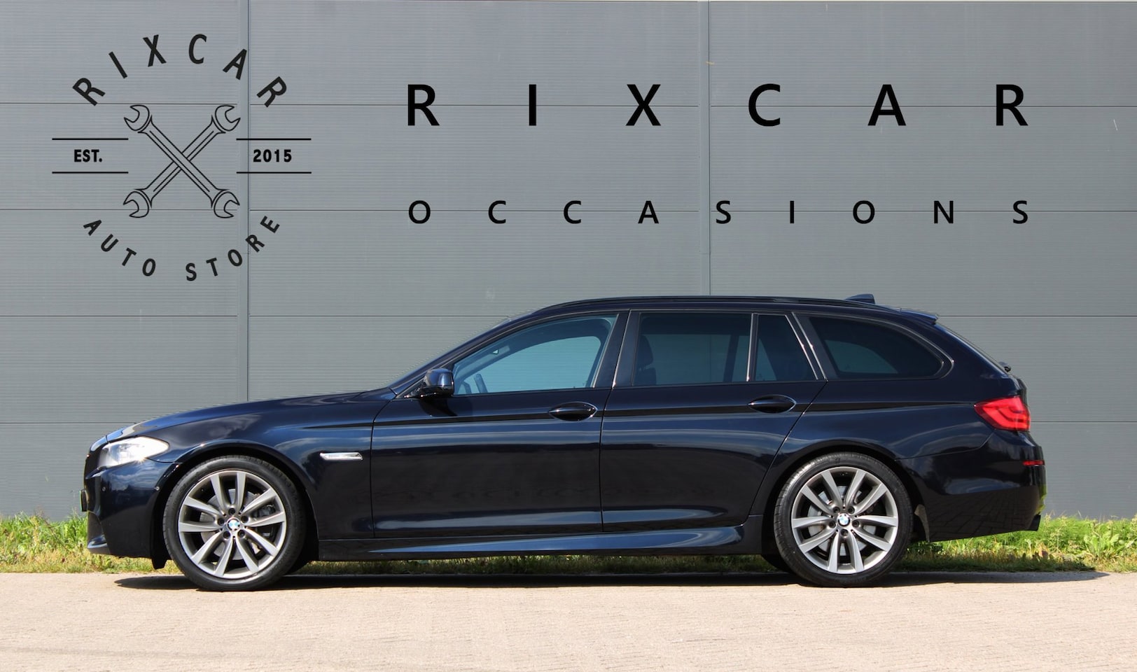 BMW 5-serie Touring - 535d High Executive M-Pakket Fineline Trekhaak - AutoWereld.nl