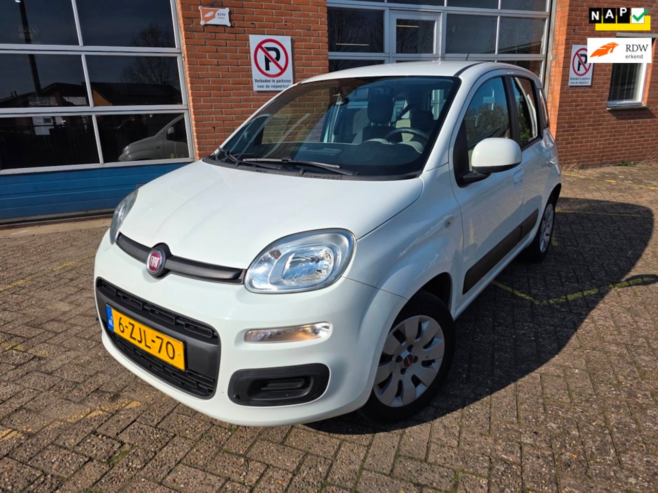 Fiat Panda - 0.9 TwinAir Edizione Cool 1e EIG/NAP/NIEUWE KETTING/APK/BEURT - AutoWereld.nl