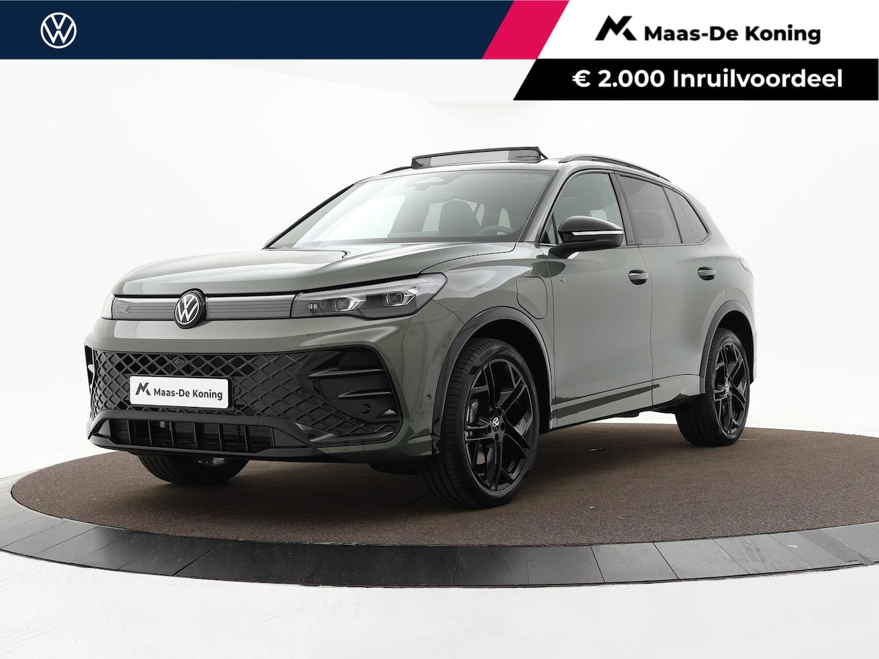 Volkswagen Tiguan - R-Line Edition 1.5 eHybrid 204 PK 6 versn. DSG · Black Style Pakket · Panoramaschuif-kante - AutoWereld.nl