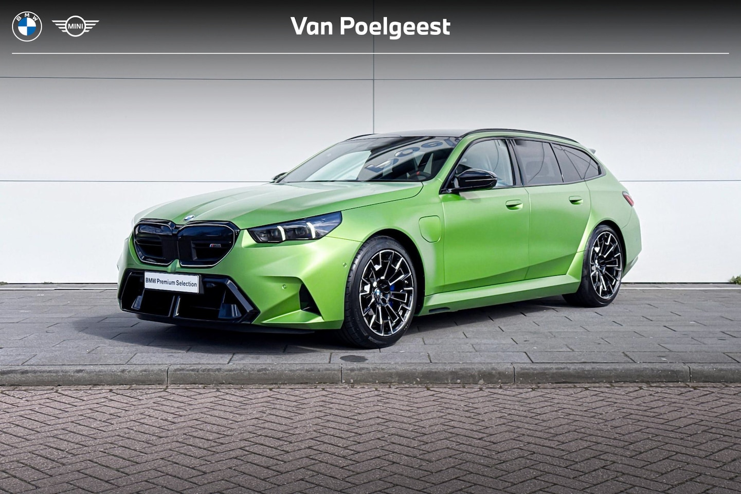 BMW 5-serie Touring - M5 Individual Frozen Tampa Bay green - AutoWereld.nl