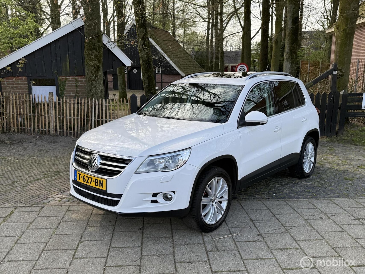 Volkswagen Tiguan - 2.0 TSI Comfort&Design 4X4 Beurt APK New! - AutoWereld.nl