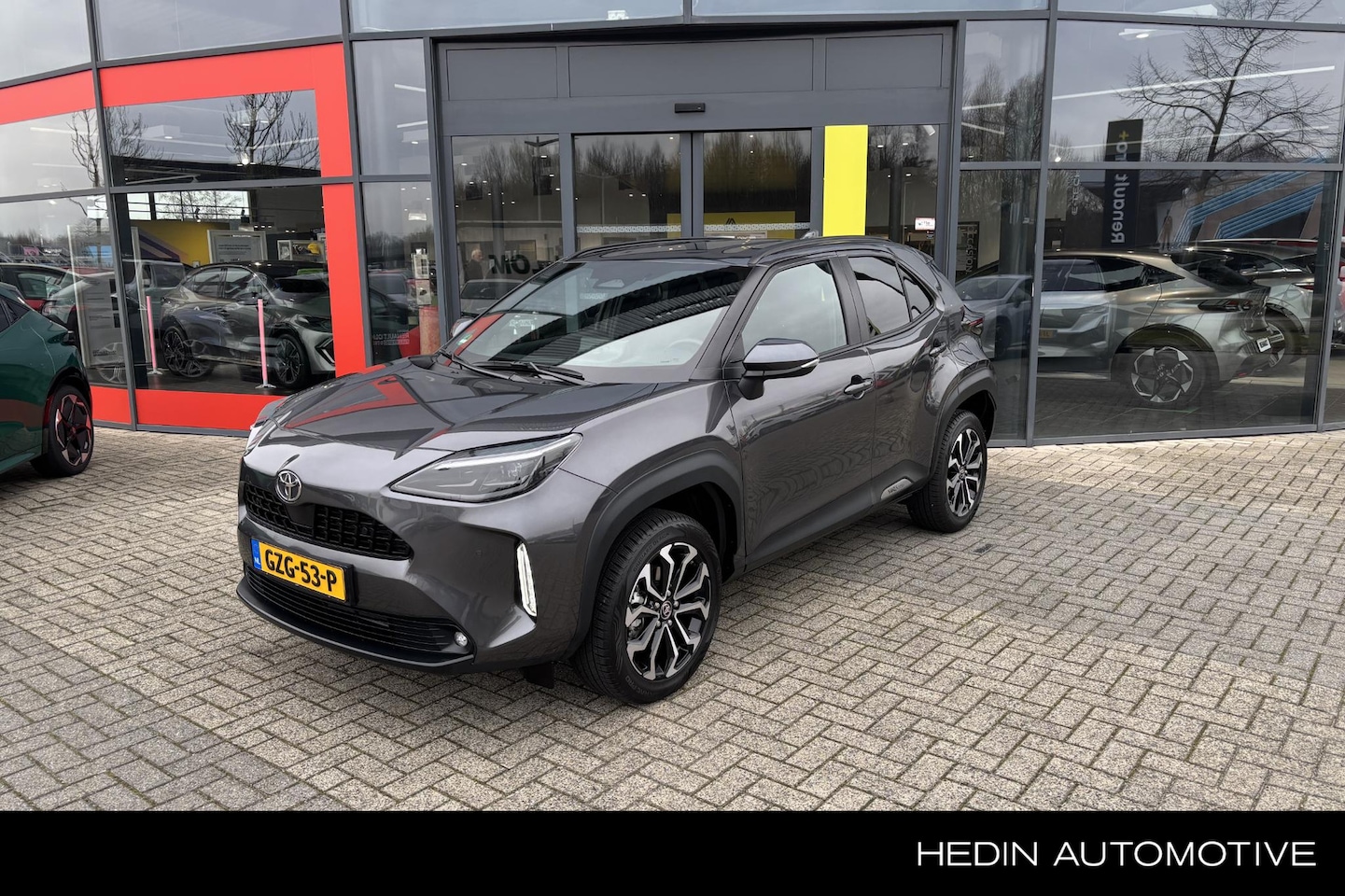 Toyota Yaris Cross - 1.5 Hybrid 130 Dynamic |  tot 10 jaar garantie | carplay | navi  | camera - AutoWereld.nl