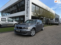 BMW 1-serie - 116i PANORAMADAK l NAVIGATIE l CLIMA l STOELVERWARMING