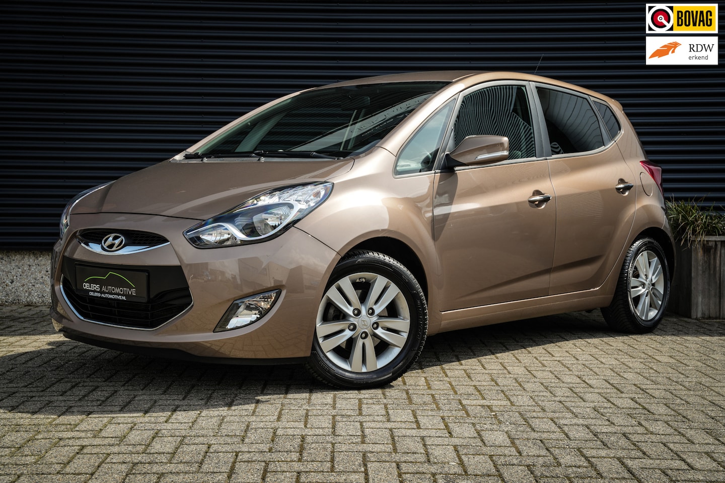 Hyundai ix20 - 1.6i i-Motion | Cruise | Clima | Trekhaak | PDC | Stoelverw. | Metalic | 1e eig. | - AutoWereld.nl