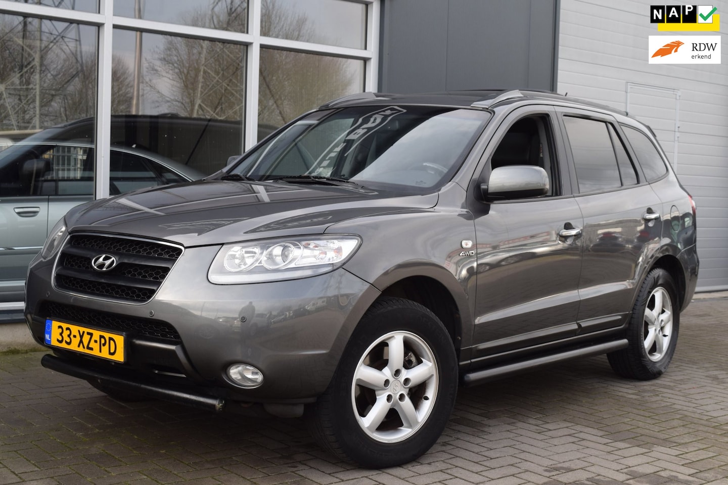Hyundai Santa Fe - 2.7i V6 4WD Style 7p. | Automaat | Leder | NAP + APK 2-2027 ! - AutoWereld.nl