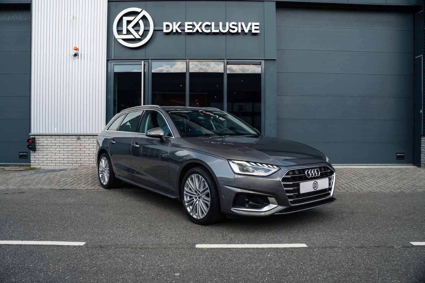Audi A4 Avant - 35 TFSI S edition 35 TFSI S edition - AutoWereld.nl