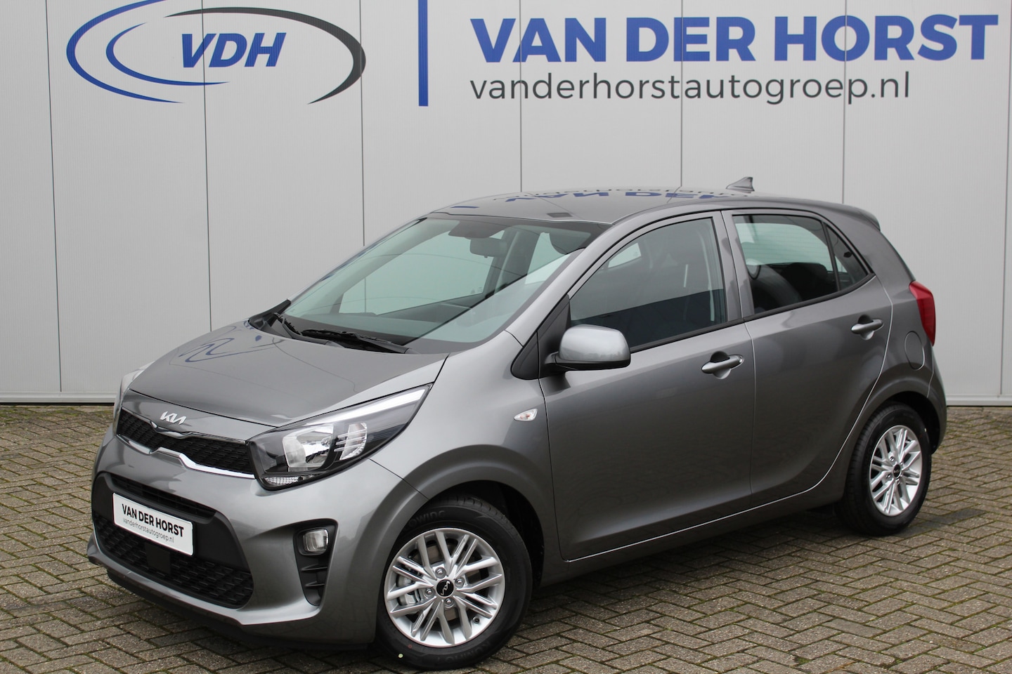 Kia Picanto - 1.0-67pk DPi DynamicLine 5drs. Wegenbelasting slechts €. 32,- per mnd. Airco, camera, Appl - AutoWereld.nl