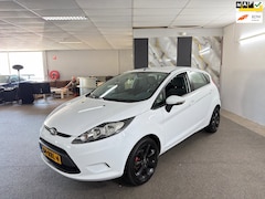 Ford Fiesta - 1.25 Limited Apk Nieuw, Airco, E-Ramen, Parksensor, Lm velgen, N.A.P, 2 sleutels+Boekjes,