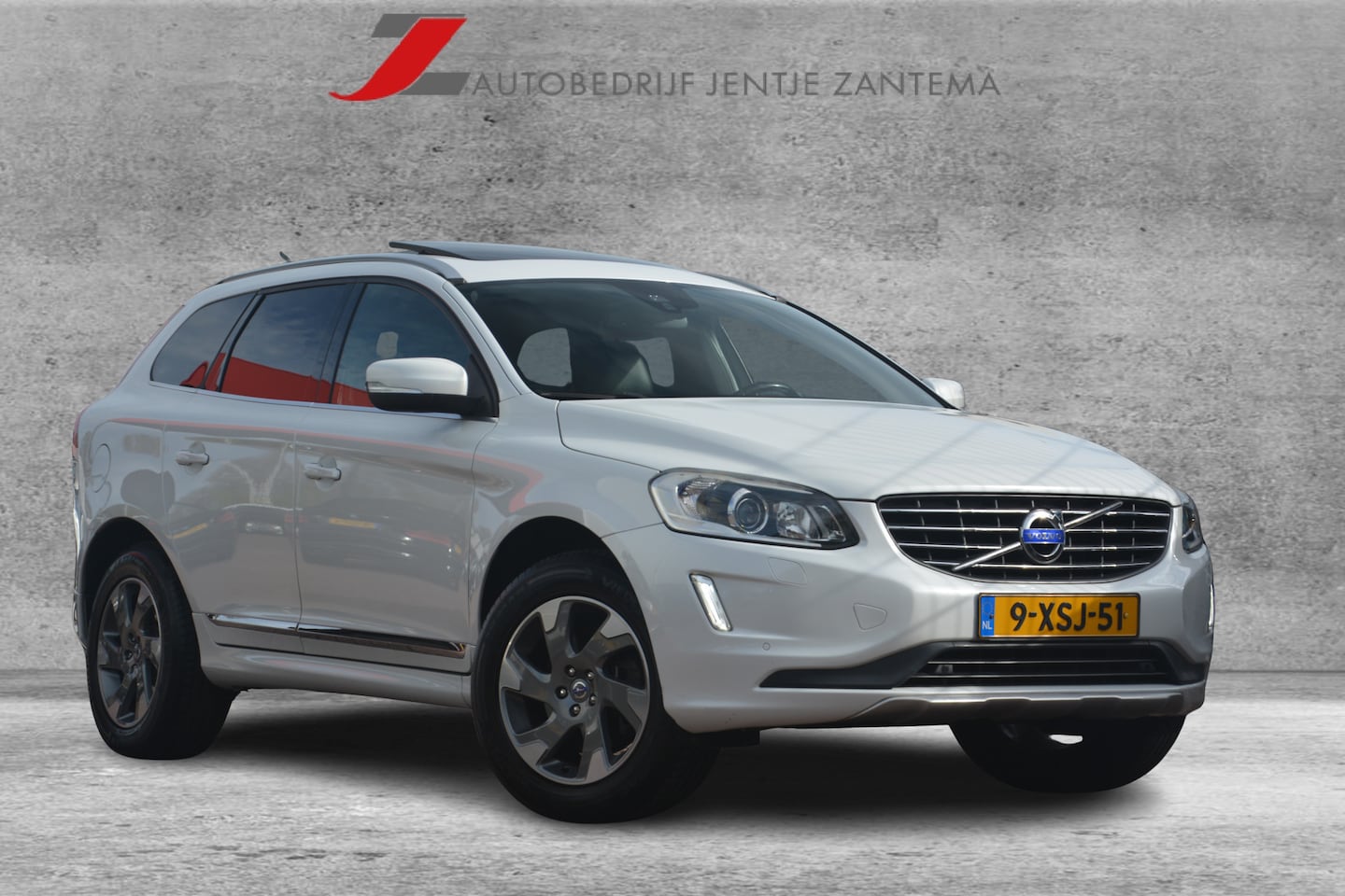 Volvo XC60 - 2.4 D5 Summum | Navigatie | Clima | Memory Stoelen | Leer | Schuifkanteldak | Camera | Keu - AutoWereld.nl