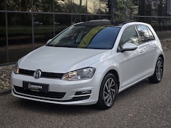 Volkswagen Golf - 1.2 TSI Highline |PANO|STOELVERW|LED